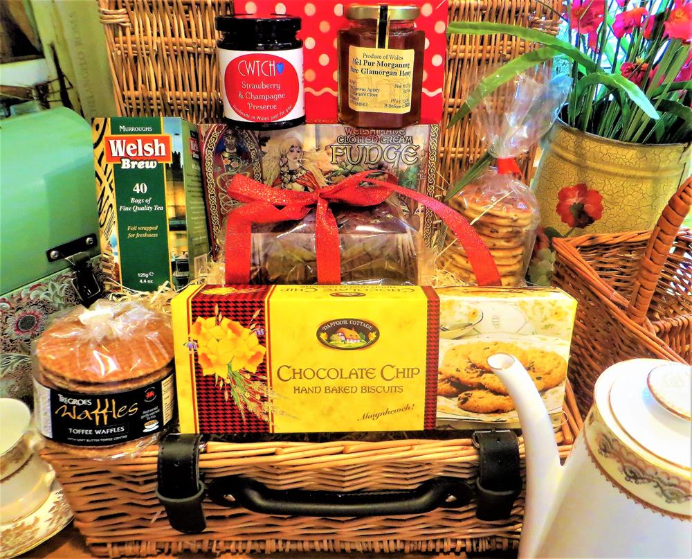 Welsh Traditional Food Hamper