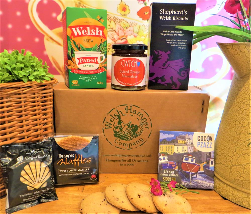 Taste of Wales Cwtch Box