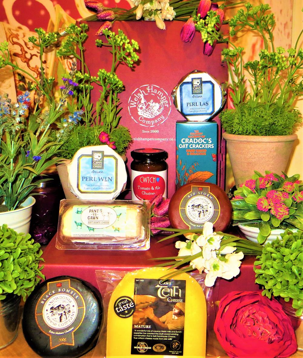 Welsh Cheese Lovers Gift Box