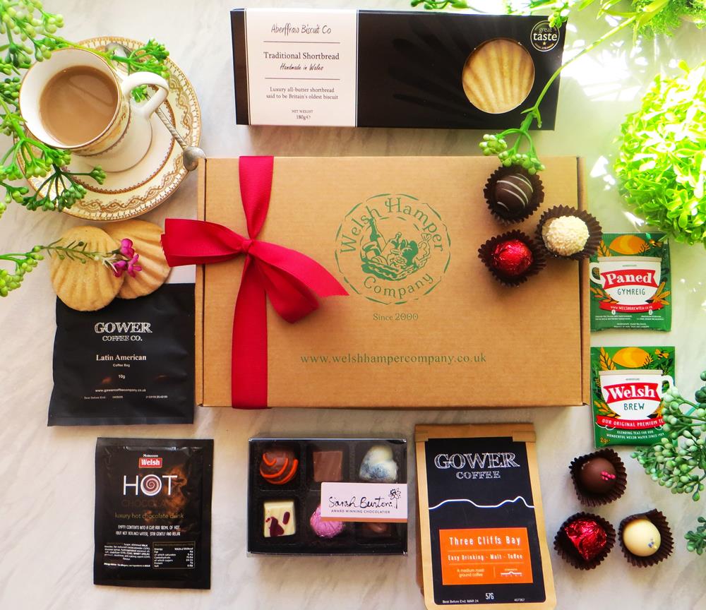 Chocolates & Afternoon Tea Letterbox Gift