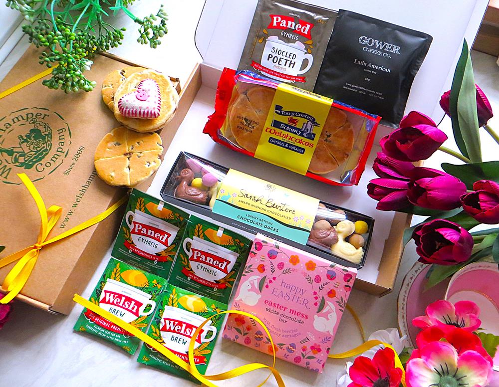 Easter Chocolates & Welshcakes Letterbox gift Hamper