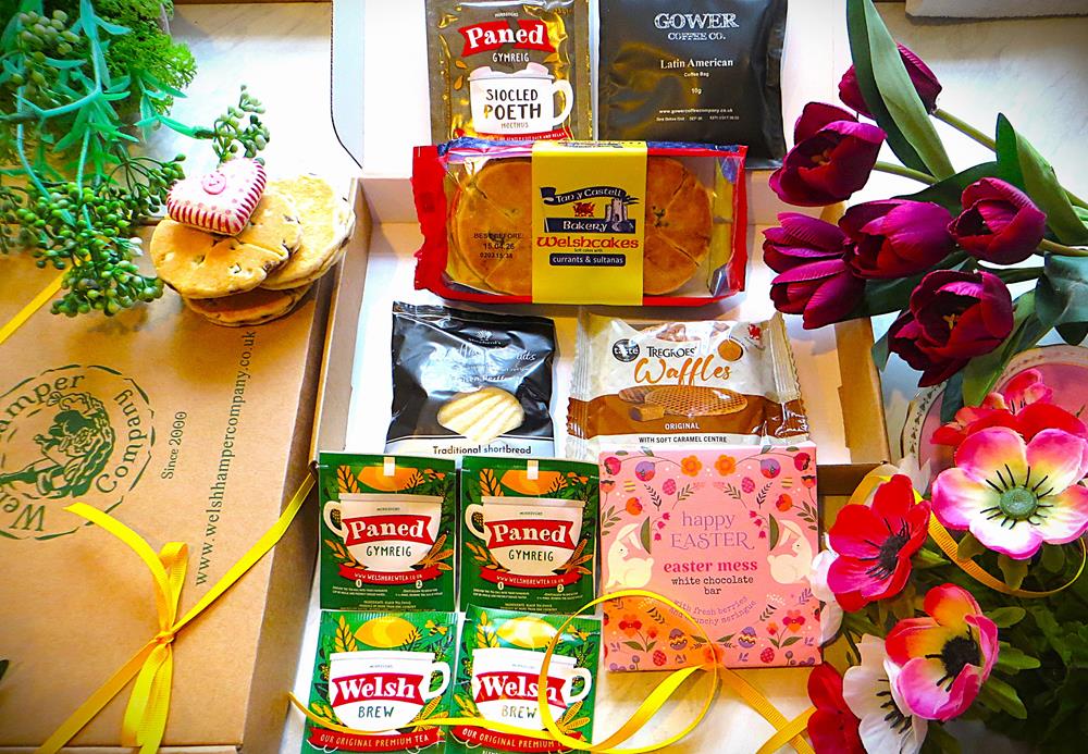 Easter Treats Letterbox gift Hamper
